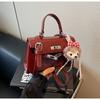 Bolso de Mano Pequeño de Alta Gama Transfronterizo para Mujer, Nuevo Bolso Cruzado de Moda de Nicho Primavera/Verano 2026, Elegante Bolso de Mano Kelly