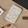 Espelho Pequeno Transfronteiriço, Espelho Portátil, Espelho de Maquiagem Mini Simples Dobrável, Espelho de Pente para Mesa Feminino, Espelho para Retoque de Maquiagem em Qualquer Lugar