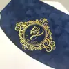 Convite de veludo azul escuro com relevo dourado, convite de veludo, lembrança, convite de casamento de nicho de luxo, convite de casamento feito sob medida