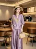 Nuevo conjunto de ropa para mujer estilo chino: conjunto de dos piezas de brocado brillante de seda Xiangyun de rayón con blusa y pantalones de pierna ancha, estilo old money