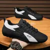 Zapatos para Hombre Dropshipping Primavera 2024 Nuevos Zapatos Gorro Casual Slip-On Zapatos Pequeños de Cuero Venta Directa de Fábrica Hombres de Caña Baja