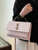 Bolsa Transfronteriza de Comercio Exterior para Mujer 2024 Verano Nueva Versátil Moda Letra Elegante Lujo Ligero Hombro Cruzado Cuadrada Pequeña