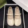 Sapatos femininos de sola macia, novo modelo outono 2026, sapatos baixos confortáveis e elegantes, mocassins rasos, mocassins
