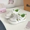 Nuevos zapatos casuales de lona estilo coreano para mujer, zapatillas versátiles, zapatos de tela de color liso tipo bloque de dopamina H1506