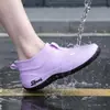 Zapatos de agua para adultos de boca poco profunda antideslizantes para todas las estaciones, resistentes al desgaste, zapatos de lluvia para enfermeras, tubo corto, cocina, suela gruesa, zapatos individuales, suela suave, zapatos de agua, mujer