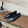 Zapatos de mujer de punta fina, colección otoño 2026, estilo coreano chic francés, adecuados para ropa de noche y para ir al trabajo, diseño sin cordones, tacón bajo, suela plana, zapatos pequeños de piel