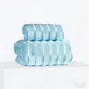 Toalla de Baño Gruesa Grande de Terciopelo Coral para Parejas, Uso en Casa, Dormitorio de Estudiantes, Buena Absorción de Agua, No Suelta Pelusa Fácilmente, Venta al por Mayor de Toallas de Baño