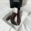 Botines de Punta Fina de Tacón Grueso para Mujer 2026 Nuevos de Tacón Medio Adelgazantes Otoño Invierno Botas de Tacón Alto Color Nude