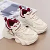 Tênis de Malha para Meninas 2026 Outono Novo Solado Macio Antiderrapante Respirável Fashion Versátil Calçados Casuais para Crianças Maiores
