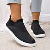 Novo Estilo de Primavera Sola Macia Confortáveis Slip-on Sapatos Femininos Respiráveis Casuais para Mulheres Versáteis Alta Elasticidade Sapatos para Caminhada Sapatos para Mãe
