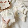Calcetines de Terciopelo Australiano con Lazo Bordado Color Blanco Leche para Niños, Calcetines Gruesos y Cálidos de Invierno y Otoño, Calcetines de Media Caña, Calcetines para Niñas Estudiantes, Blanco