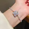 Pulsera con Colgante de Mariposa de Circonita Minimalista para Mujer, Moderna y Exquisita, Lujo Ligero con un Toque de Alta Gama, Diseño Único