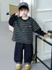 2411 Conjunto de Dos Piezas Falso de Camiseta con Sudadera de Manga Larga Estilo Coreano para Niños Jeans Conjunto de Otoño para Niño 5