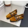 Zapatos Mary Jane de plataforma con hebilla de terciopelo para mujer, nuevo estilo verano 2026, punta cuadrada, tachonados, zapatillas de ballet de moda