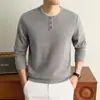 Moletom Masculino Estilo Old Money com Gola Dupla e Falsa Gola, Novidade Outono 2026, Gola Redonda Casual de Manga Longa para Homens
