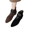 Botas curtas de algodão com forro de fleece estilo francês para mulheres, nova coleção outono/inverno 2026, bico fino, salto grosso, botas estilo Martin com design patchwork, efeito emagrecedor, botinhas