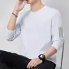 Camiseta de manga larga para hombre para primavera y otoño, top holgado de cuello redondo, camisa fina para capas de otoño, camiseta base elástica para hombre, versátil y moderna