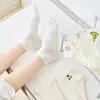 Calcetines para Mujer Calcetines de Algodón Estilo Japonés Lindo Blancos Primavera Verano Ins de Moda Calcetines Bajos Tobilleros Calcetines Cortos Venta al por Mayor