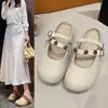 Mules cerrados estilo francés para mujer, otoño 06, aptos para usar al aire libre, con aumento interno de altura, sin tacón, zapatos sencillos estilo Birkenstock, adecuados para combinar con faldas, sandalias de suela gruesa