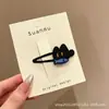 Lindo pasador de pelo de gatito negro, moderno y versátil para mujeres, perfecto para sujetar el flequillo y el cabello lateral, con un diseño de pinza de pico de pato de alta gama