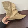 Botas de Cano Curto Baggy com Aumento Interno de Altura para Mulheres, Temporada Primavera e Outono 2025, Botas Cáqui de Bico Fino para Combinar com Saias, Botas Slim de Salto Alto