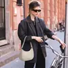 Bolso de Mujer Nuevo de Alta Gama Transfronterizo Bolso Cruzado Versátil de Gran Capacidad Bolso de Hombro para Mujer Bolso Lion Ling