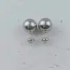 Pendientes de botón de perla gris plateado de lino Shijia Zhenduo con pasador de plata 925, pendientes populares de alta calidad con temperamento de moda para mujer 2024