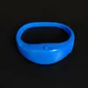 Pulseira de silicone LED luminosa para esportes ao ar livre corrida noturna Pulseira flash controle de voz pulseira de pulso pode ser impressa