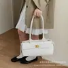 Bolso de hombro único para mujer, estilo Chanel, bordado acolchado retro de alta gama coreano y japonés, nuevo para otoño e invierno 2026