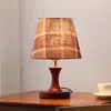 [Transfronterizo] Lámpara de mesa de cerámica estilo chino para dormitorio y sala de estar con pantalla de tela, pantalla de lámpara vintage para sala de té, decoración de mesita de noche estilo antiguo