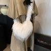 Bolso de piel con forma de corazón para otoño e invierno de 2025, estilo informal, de moda, de gran capacidad, informal, para hombro.