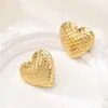 Pendientes de botón con diseño distintivo de escamas de pez y corazón para mujer, estilo simple, combinan con todo, para el día a día