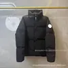 Comércio Exterior Transfronteiriço modelo E2802 25F jaqueta puffer acolchoada de plumas para casais, masculina e feminina, casaco de inverno espesso e quente