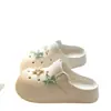 Ligeras y CómodasSandalias perforadas estilo vacación de verano en la playa, cómodas para usar durante largos períodos sin rozar los pies, Zapatillas cerradas estilo Birkenstock de EVA