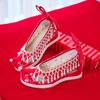 Zapatos de boda de ganso salvaje de siete cm con cuentas Zapatos de novia de boda china Sedan Xiuhe zapatos bordados con cuentas del viejo Pekín Hanfu