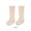 Calcetines para bebé para verano, estilo fino para niñas, calcetines de media pantorrilla para bebés, calcetines de malla para niños, calcetines de algodón con bordes rizados y puños holgados