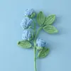 Flor Eterna Flor Artificial Ramo de Rosas com Múltiplas Cabeças Buquê Produto Acabado Materiais Vermelho das Terras Altas Arranjo para Cena de Casamento Buquê de Mão