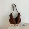 Bolso de mano de gamuza nuevo de Dongdaemun, Corea, para mujer, gran capacidad, versátil para ir al trabajo, estilo perezoso, para llevar en la mano o al hombro, para mujer