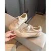 Zapatos de Entrenamiento Alemanes para Mujer de Cuero Suave con Suela Gruesa para Aumentar la Altura y Estampado de Estrellas, Versátiles Zapatillas Deportivas Casuales para Senderismo al Aire Libre en Primavera