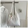 Bolso de Lona Nuevo de Lunares para Verano, Bolso de Hombro de Gran Capacidad, Bolso Lindo con Decoración de Flores para Llevar en la Mano o Debajo del Brazo