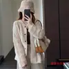 Suéter holgado de gran tamaño, suave y casual estilo coreano, chaqueta cárdigan tejida adelgazante para mujer, nueva colección de otoño e invierno