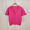 2025 Versátil Europeu e Americano Simples Cor Pura Gola V Tricô Novo Moda para o Trabalho Elegante Duas Botões Manga Curta Top