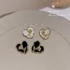 Pendientes franceses de plata 925 con diseño de nicho, pendientes de tulipán de alta gama 2023, nuevos y elegantes pendientes de celebridades de Internet para mujer.
