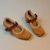 Estilo Retrô Suave, Sapatos Peludos da Moda para Mulheres, Novo Modelo Outono e Inverno 2026, Sapatos Mary Jane de Uma Tira