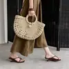 Sapatos Pequenos de Salto Alto Bonitos e Confortáveis para a Primeira Temporada, Sandálias Anabela com Tiras de Dedos e Bordado de Fogos de Artifício Estilo Francês para Mulheres