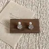 Brincos de Pérola Elegantes e Luxuosos para Mulheres, Únicos e de Alto Padrão, Brincos Irregulares e Versáteis, Joias de Alto Padrão
