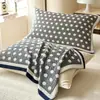 Un par de fundas de almohada tradicionales de algodón, 100% algodón puro, resistentes al aceite, extragrandes y gruesas, adecuadas para adultos, universales para todas las estaciones