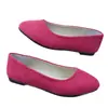 Novos sapatos femininos de bico fino, cor doce, estilo europeu e americano, para primavera e outono, tamanho grande, sapatos femininos rasos tamanho grande 2025, camurça de comércio exterior