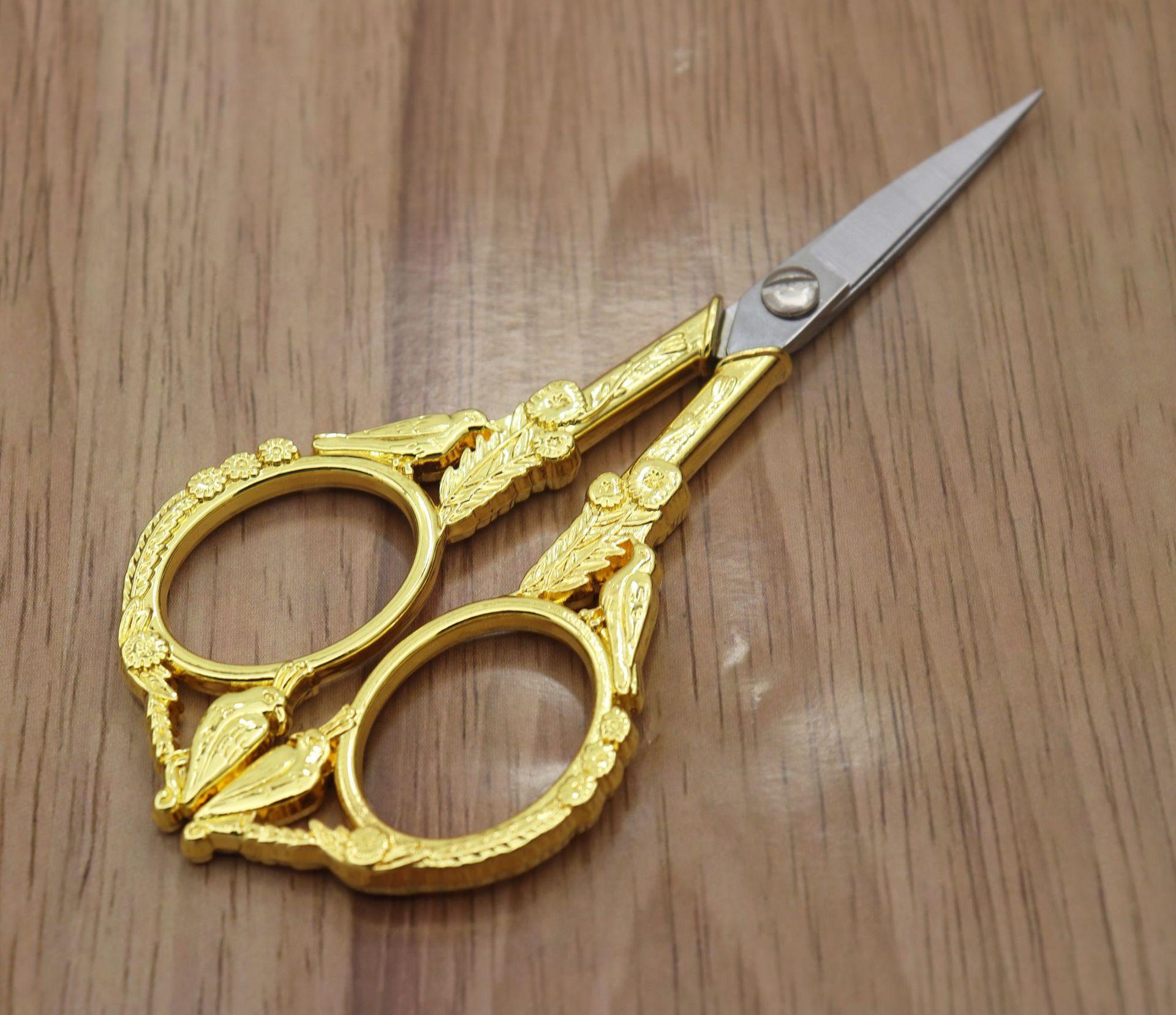 金色