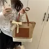 Bolsa de Palha Trançada para Mulheres, Grande Capacidade, Novo Modelo 2026, Bolsa Tote Versátil com Recortes para o Verão, Bolsa para Férias na Praia